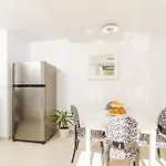 Magellan Deluxe One Apartment