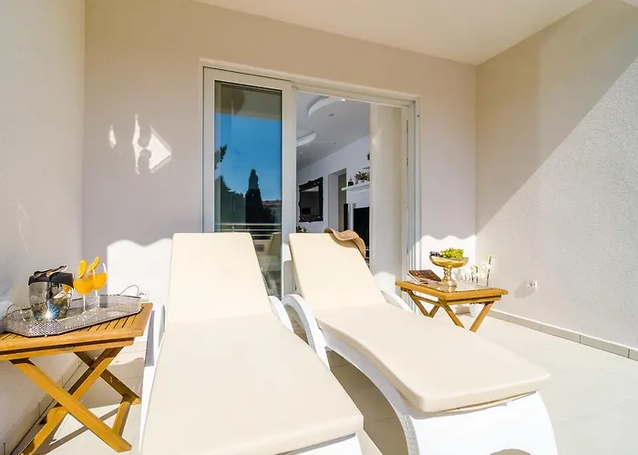 Апартаменты Magellan Deluxe One *