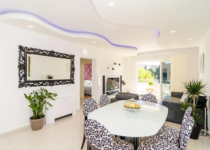 Magellan Deluxe One Дубровник