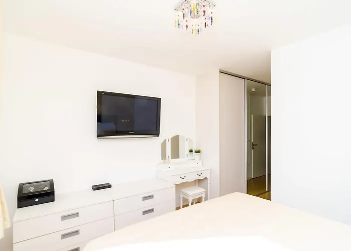 Апартаменты Magellan Deluxe One *