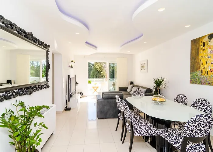 Magellan Deluxe One *