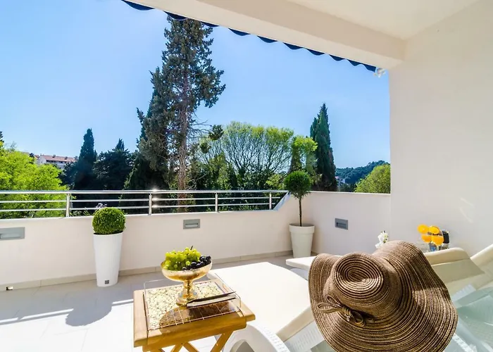 Апартаменты Magellan Deluxe One