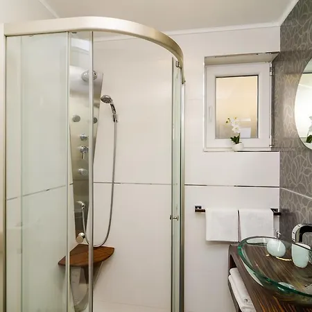 Magellan Deluxe One דירה *