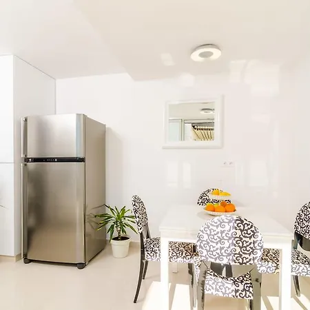 Magellan Deluxe One דירה